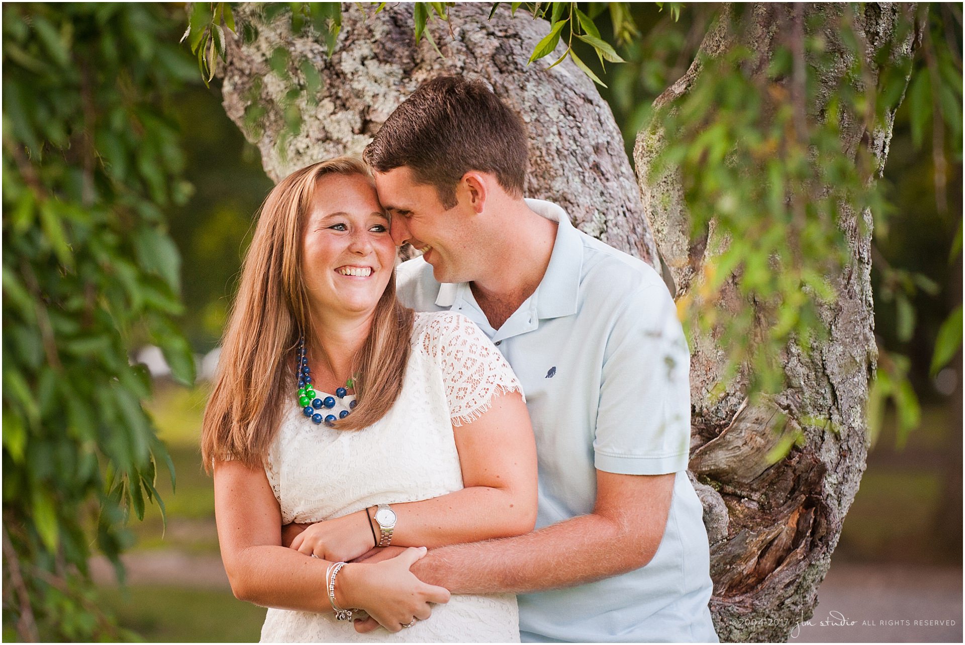 borderland state park willow tree engagement photos