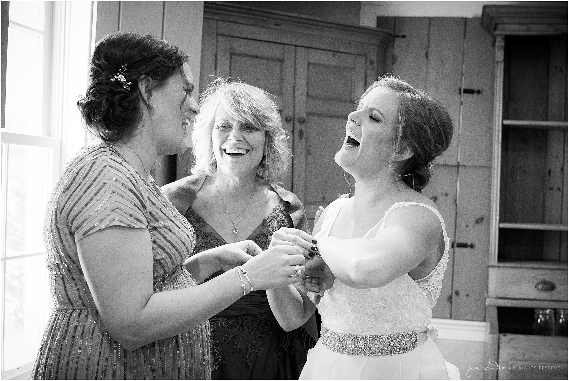 bride and girls getting ready red lion inn wedding